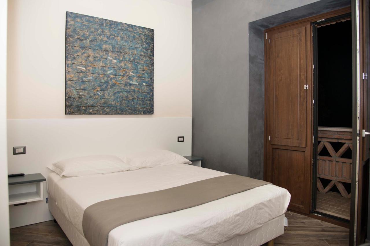 La Tenuta Di Trimalcione Pofi Kültér fotó